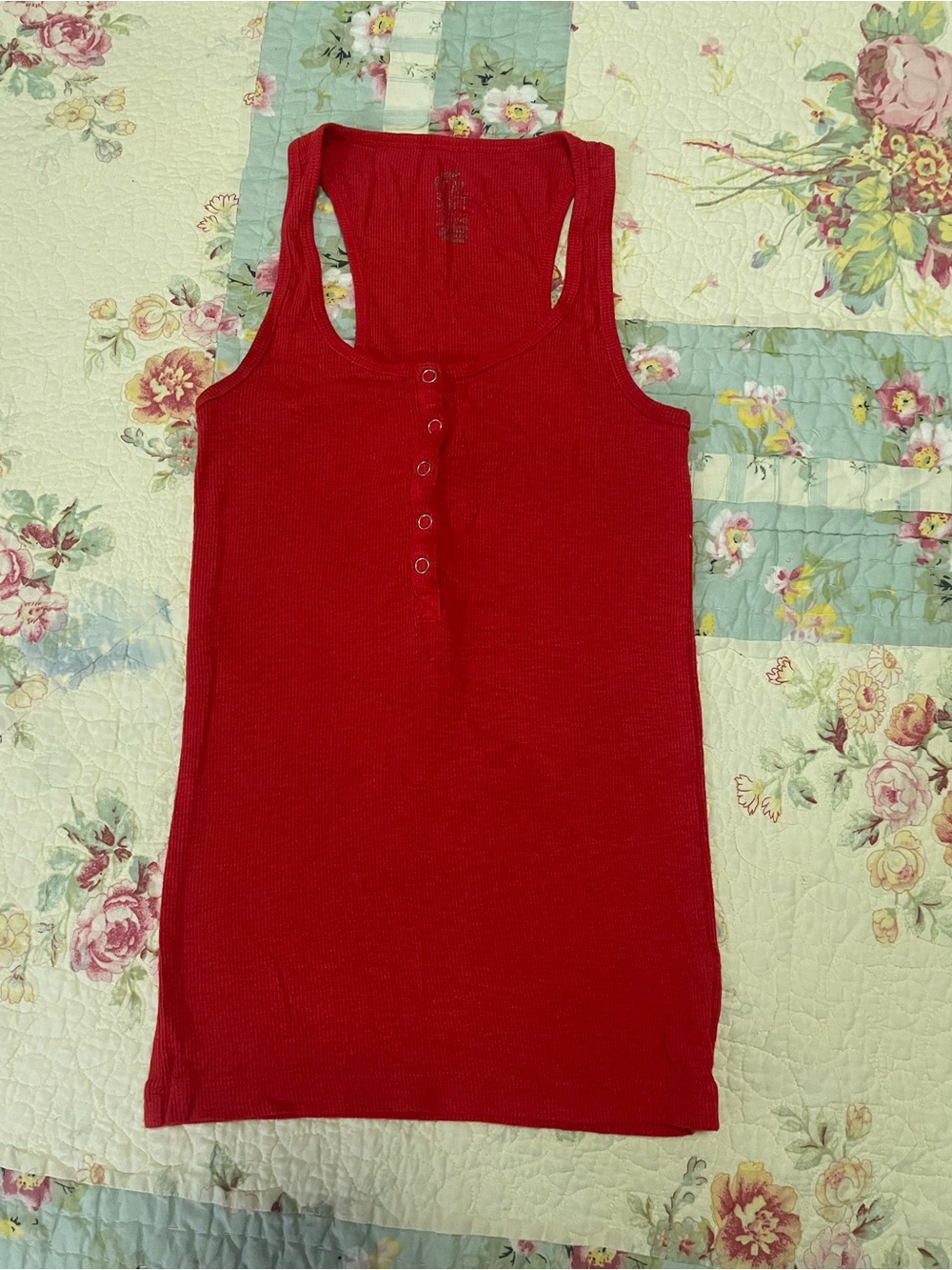 Women’s Sleeveless Red Ribbed Henley Tank
